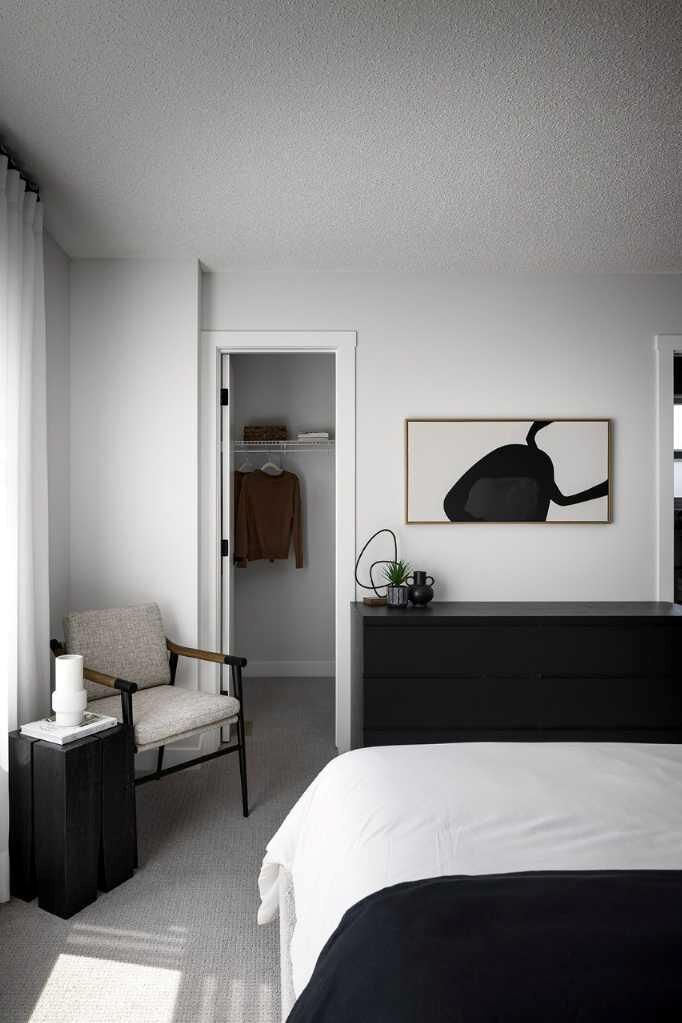 Property Photo: 86 Creekview Avenue AB T2X 4Y1