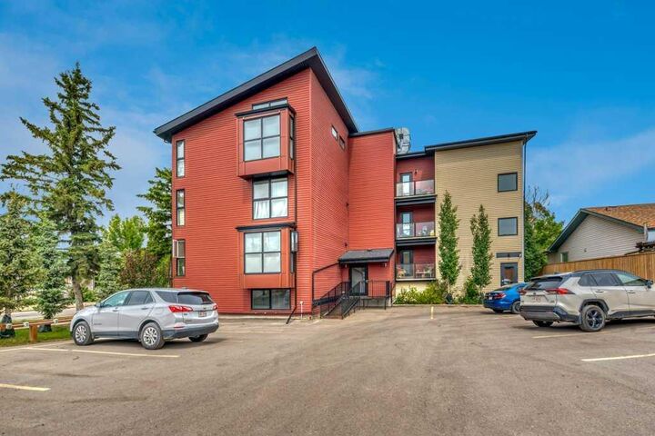 Property Photo: 606 Lakeside Boulevard 12 AB T1P 1B8