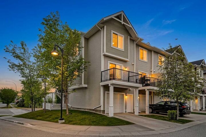 300 Marina Drive 52 — photo 1