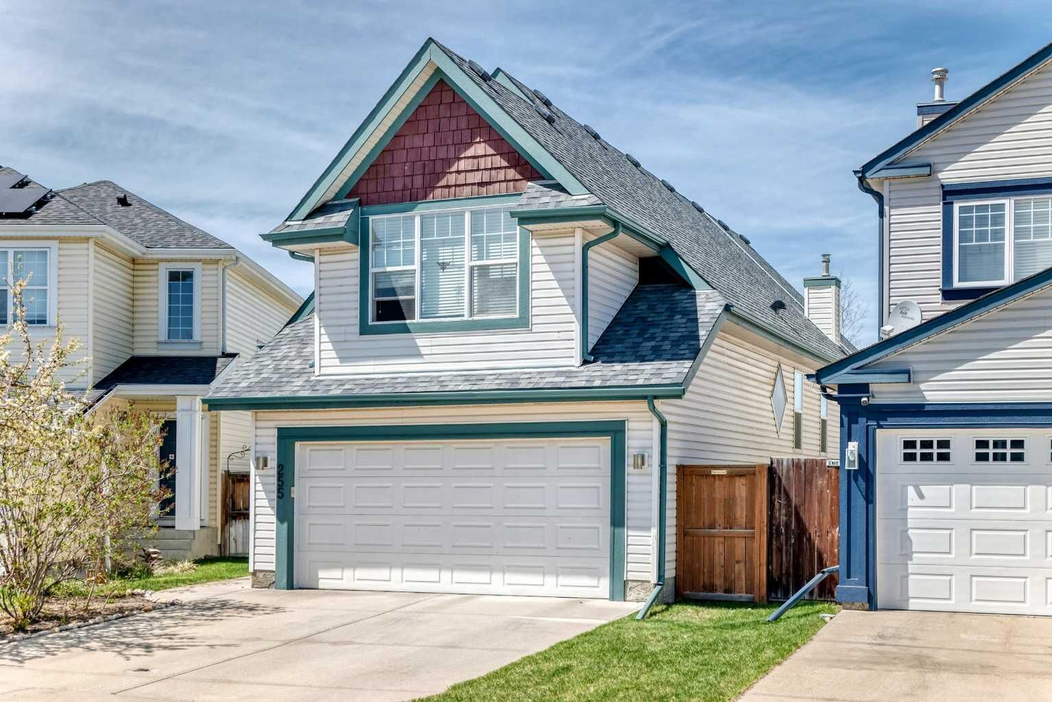 Property Photo: 255 Copperfield Manor SE AB T2Z 4R8