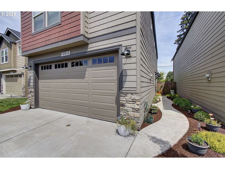 Property Photo:  13012 NE 28th Way  WA 98684 