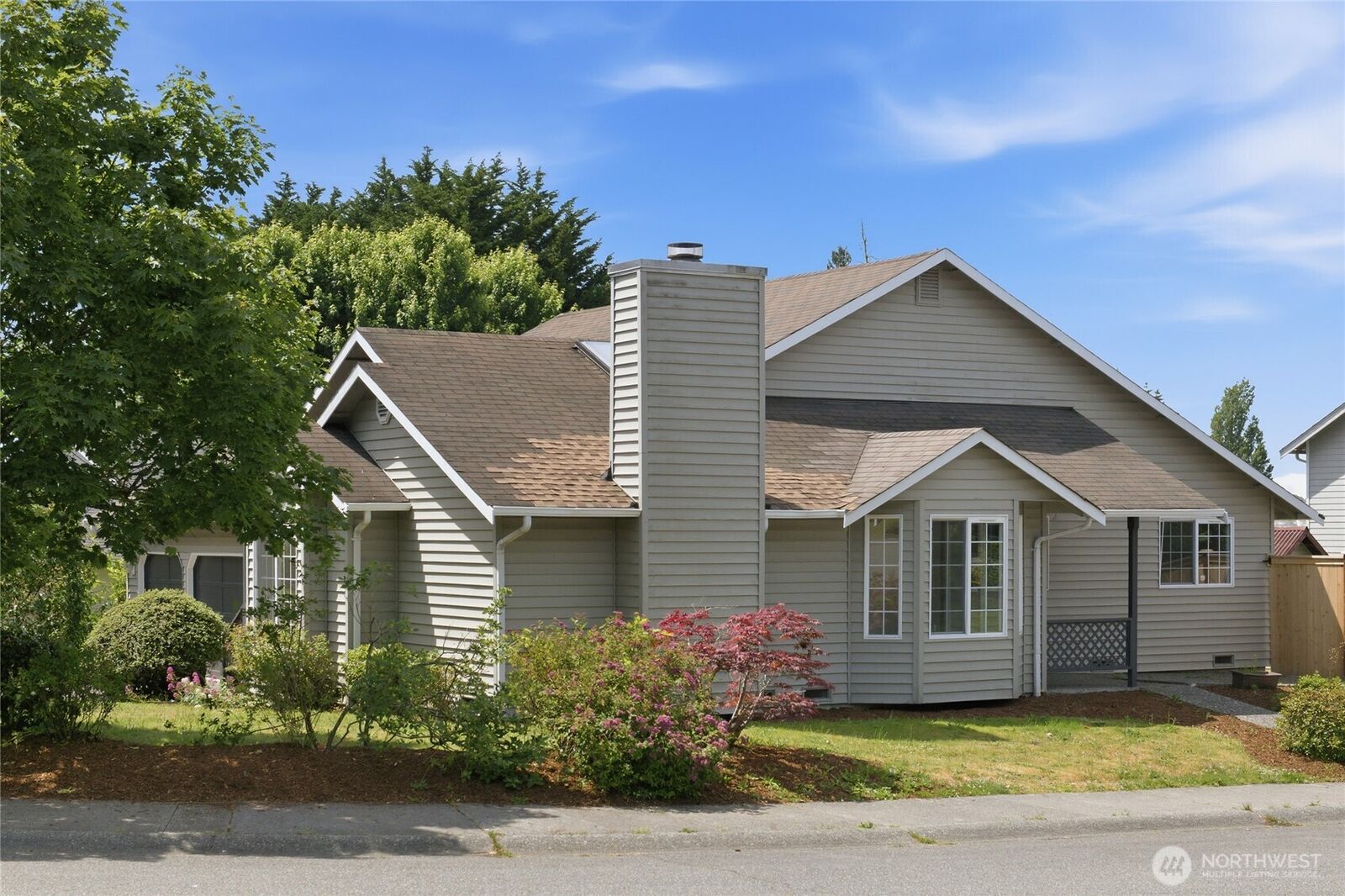 Property Photo: 16616 37th Place W WA 98037