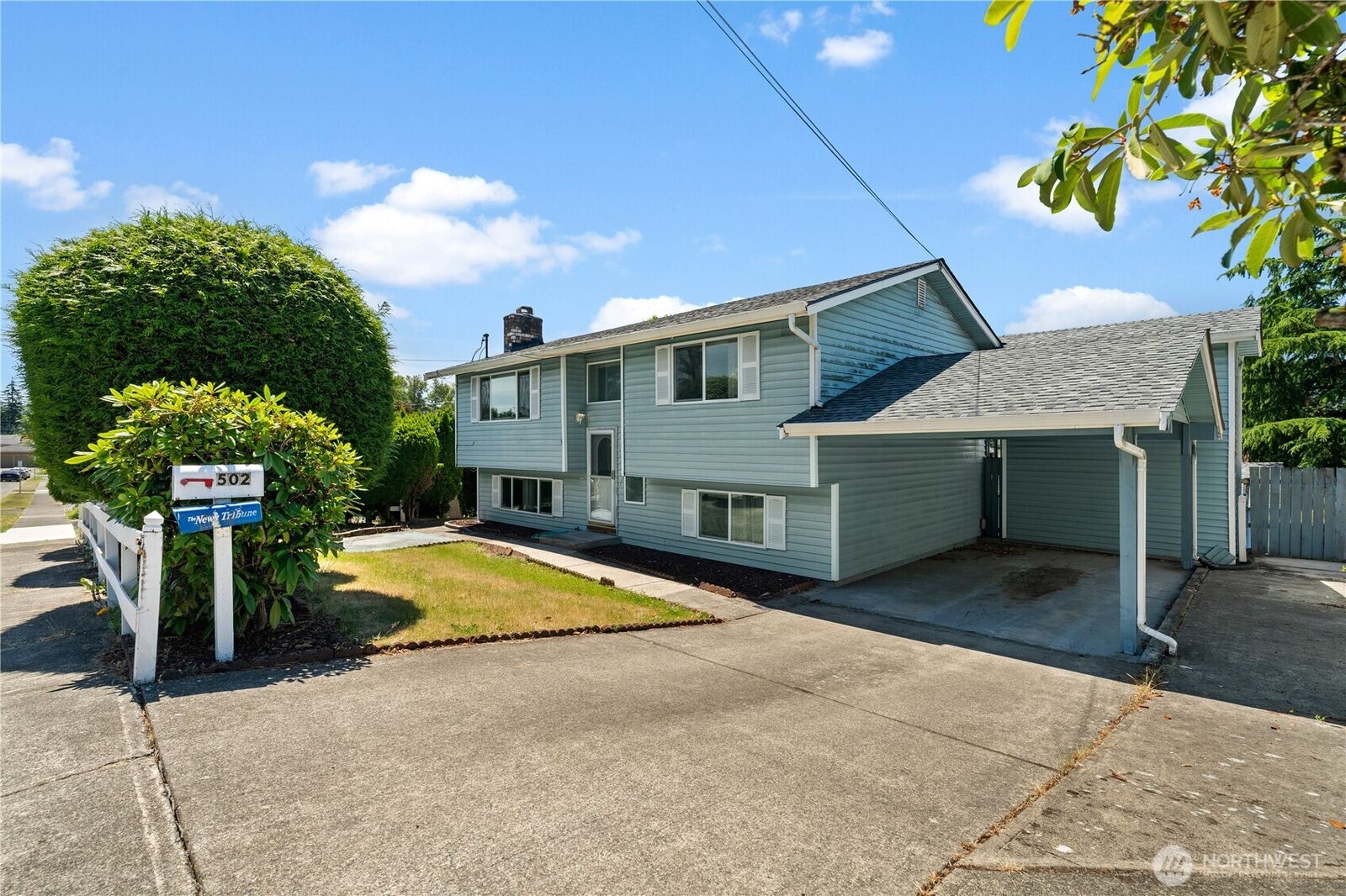 Property Photo:  502  Kincaid Avenue  WA 98390 