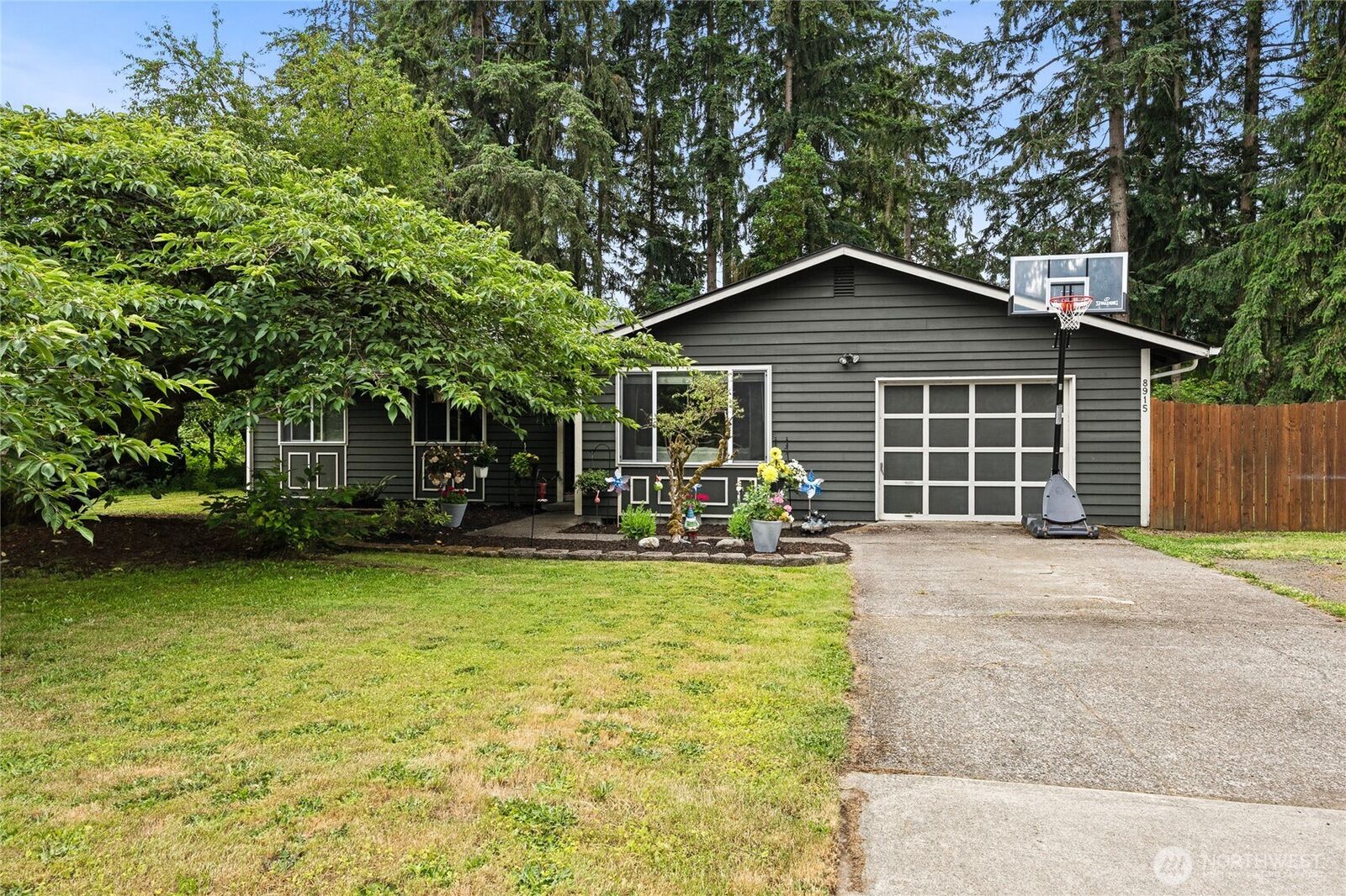 Property Photo:  8915  Quinault Drive NE  WA 98516 