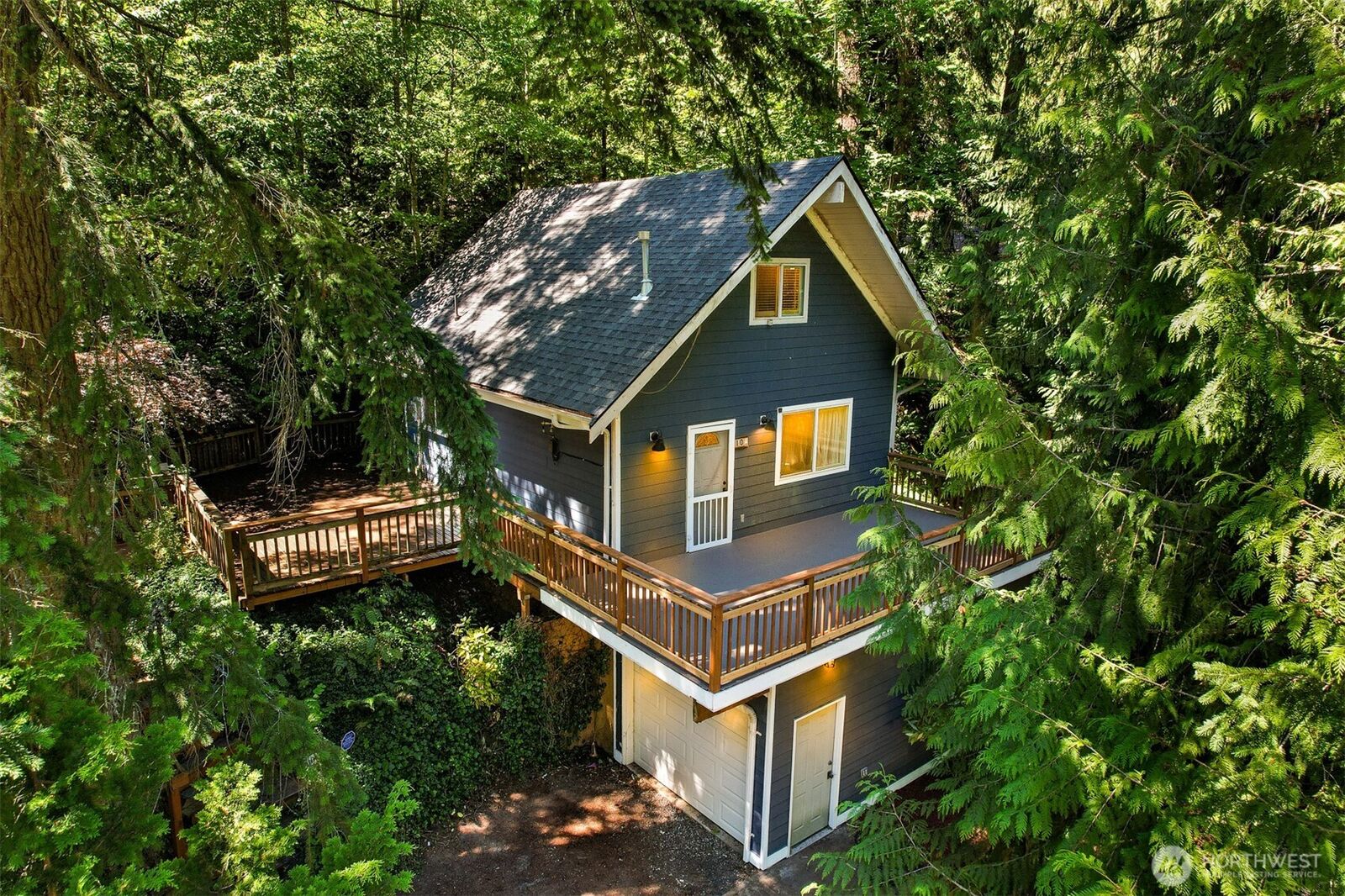 Property Photo:  10  Austin Creek Lane  WA 98229 