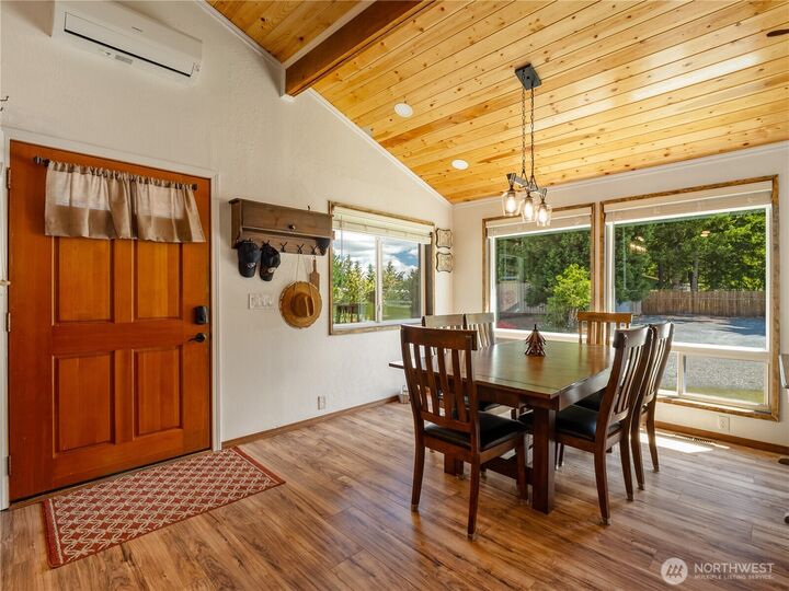 Property Photo: 33620 45th Avenue Ct E WA 98328