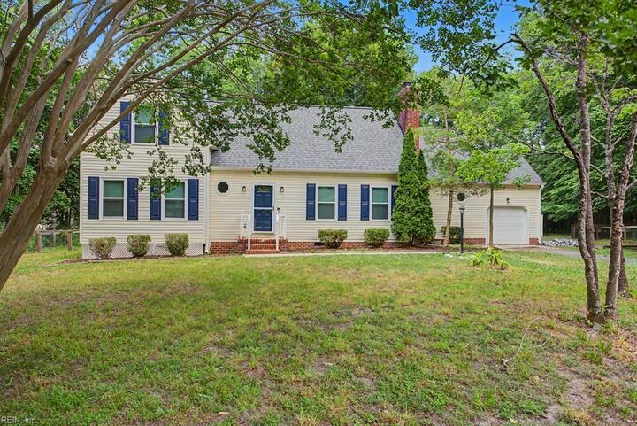 Property Photo:  6495 Glenside Court Ct  VA 23061 