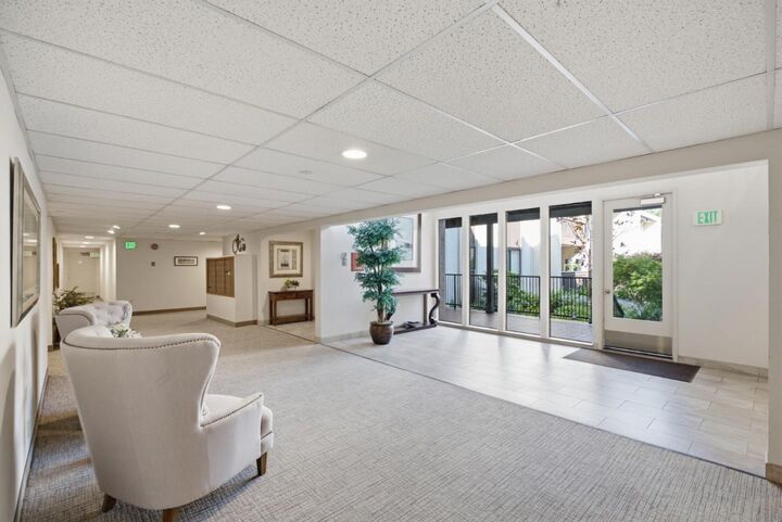 Property Photo:  226 West Edith Avenue 33  CA 94022 