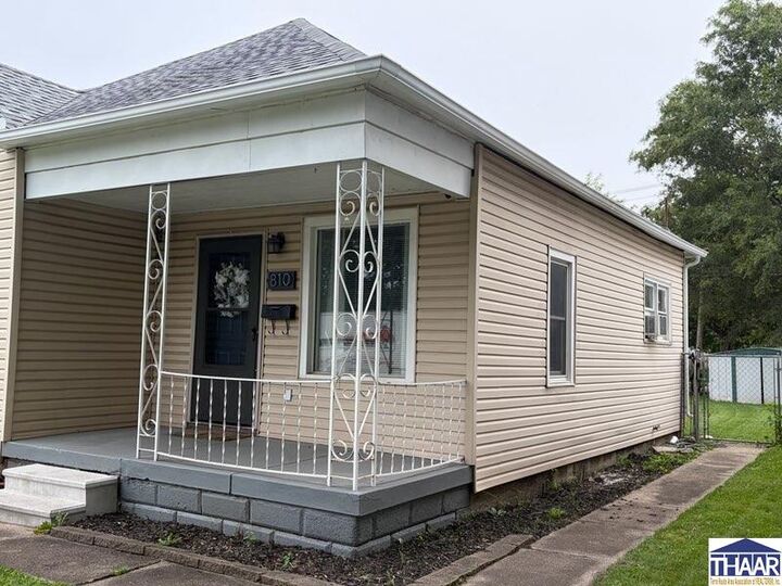 Property Photo:  810 S 19th Street  IN 47807 