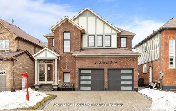Property Photo: 21 Arkwright Drive ON L7A 0V2