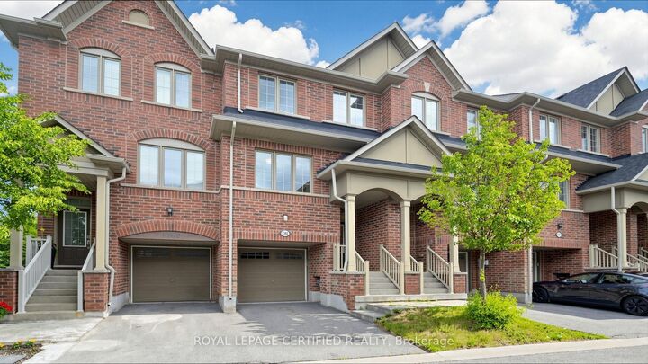 1380 Granrock Crescent — photo 1