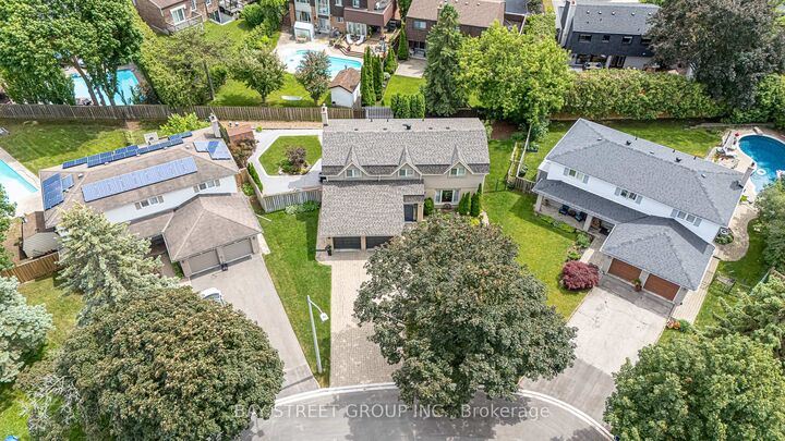 Property Photo: 12 Jill Court ON L3P 3R9