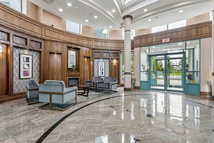 Property Photo:  4850 Glen Erin Drive 1902  ON L5M 7S1 