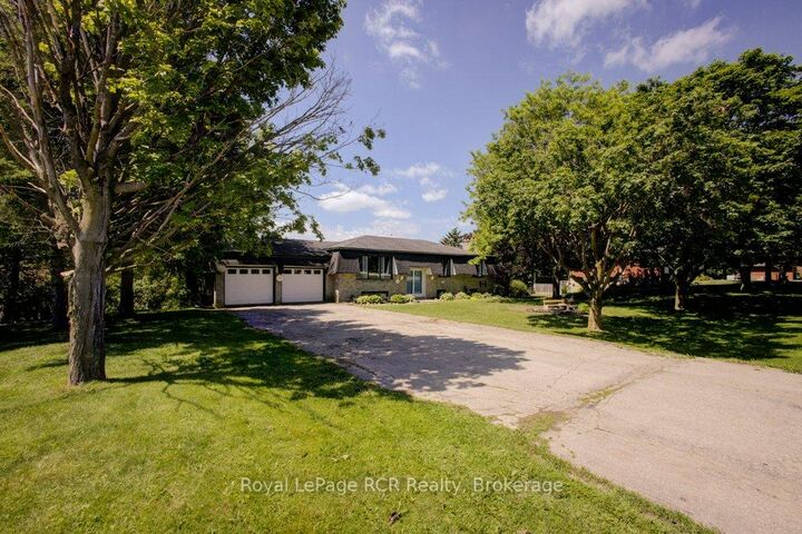 Property Photo: 15 Booth Street E ON N0G 2K0