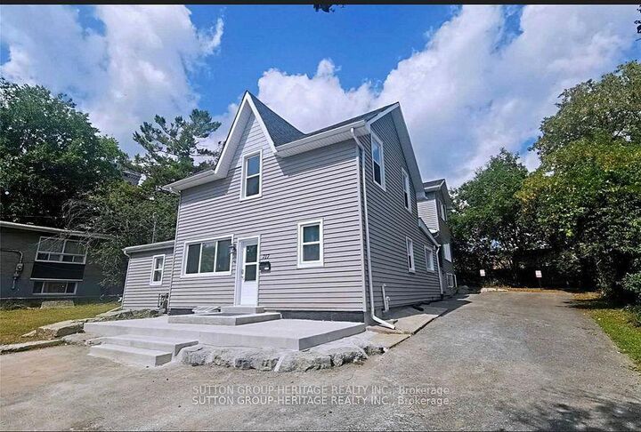 Property Photo: 717 King Street W ON K7M 2G3
