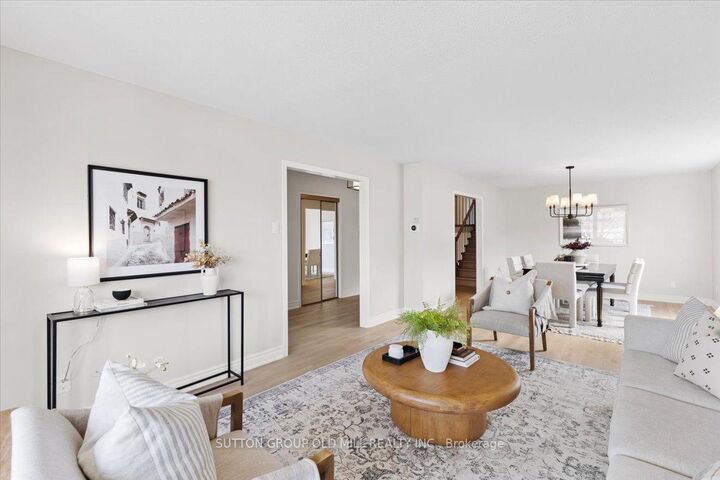 37 Brandy Crescent — photo 1
