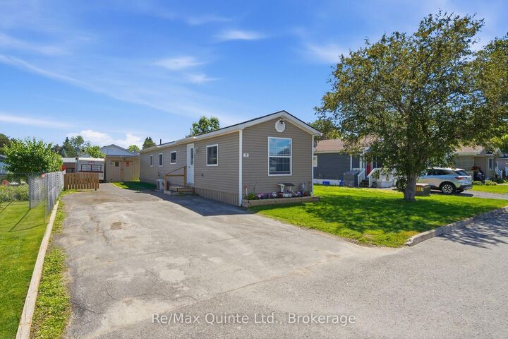 Property Photo: 11 Grouse Lane ON K8N 4Z3