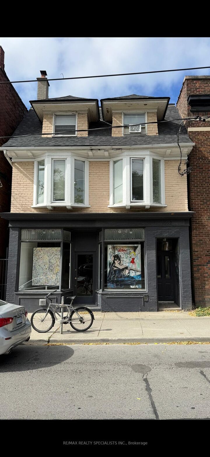 1052 Bathurst Street — photo 1