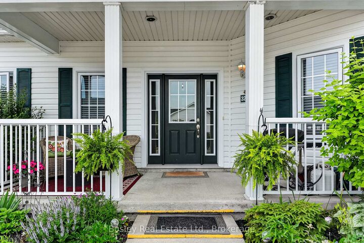 300 Croft Street 3202 — photo 1