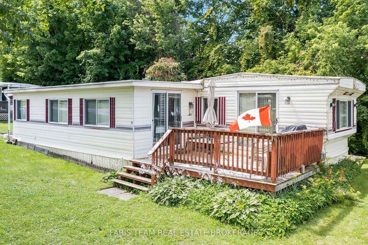 Property Photo: 77 Stans Circle ON L4R 0B8