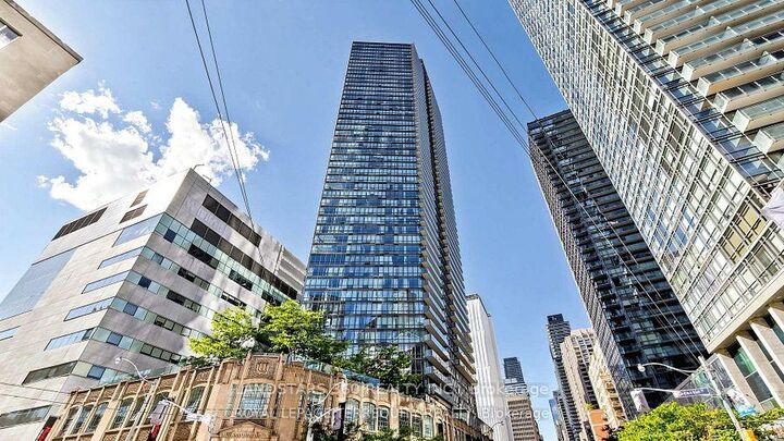 832 Bay Street 2509 — photo 1