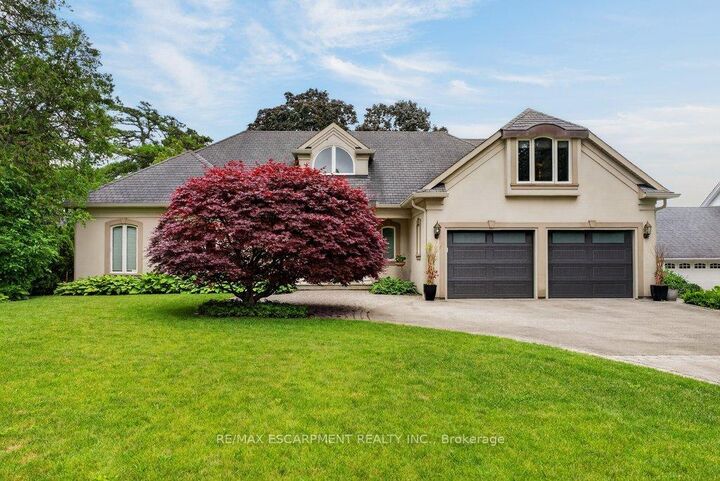 3312 Lakeland Crescent — photo 1