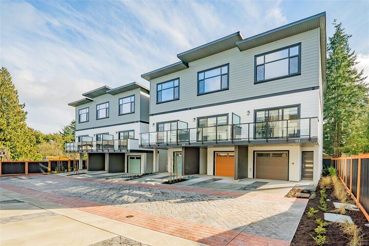 Property Photo: 1615 Northfield Rd #106 BC V9S 5A8
