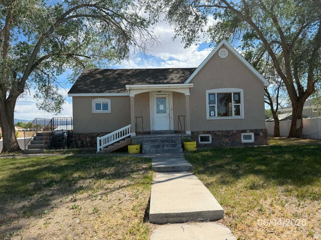 Property Photo: 210 E Center S UT 84634