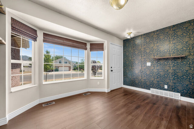 Property Photo: 1311 N 2925 W UT 84041