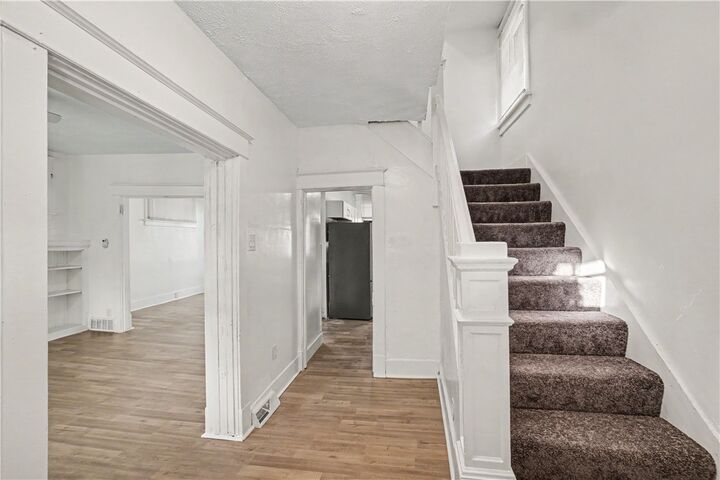 Property Photo: 1311 Pirl St PA 15132