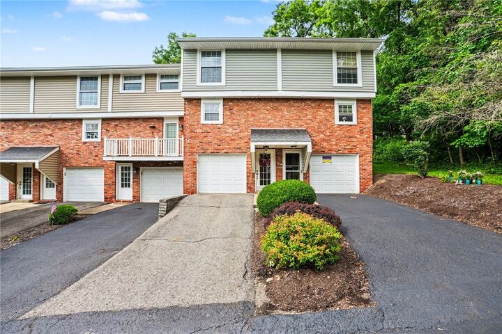 Property Photo:  5495 Library Rd 10  PA 15102 