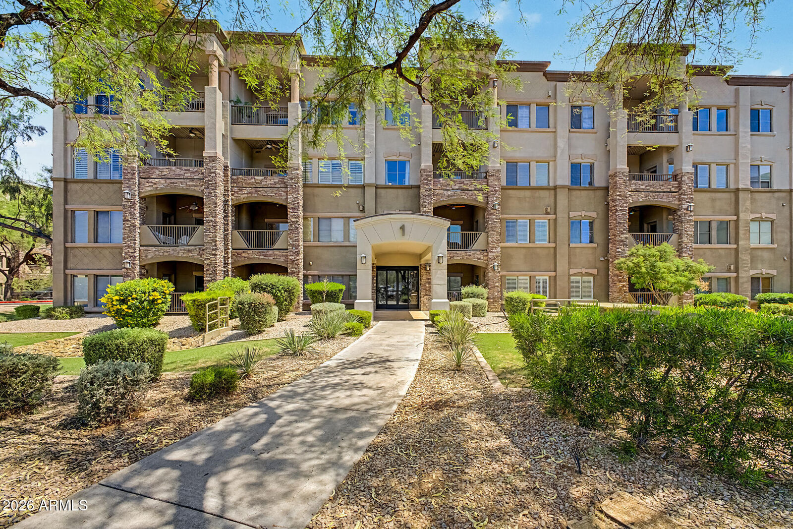 Property Photo:  5450 E Deer Valley Drive 1006  AZ 85054 