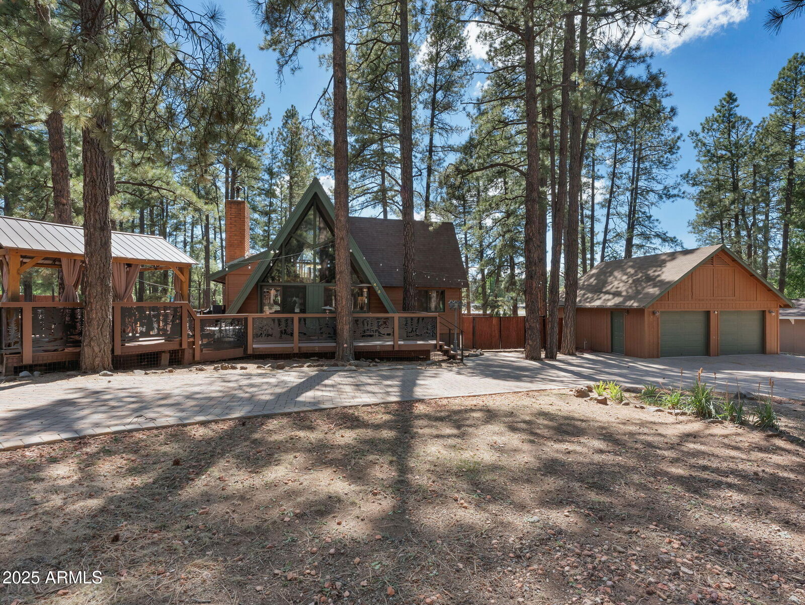 Property Photo: 475 Barnwood Trail AZ 86017