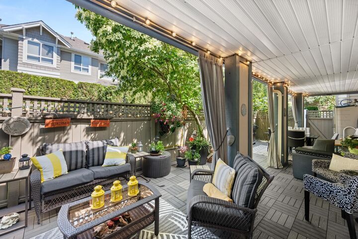 Property Photo: 5670 208 Street 45 BC V3A 8G4