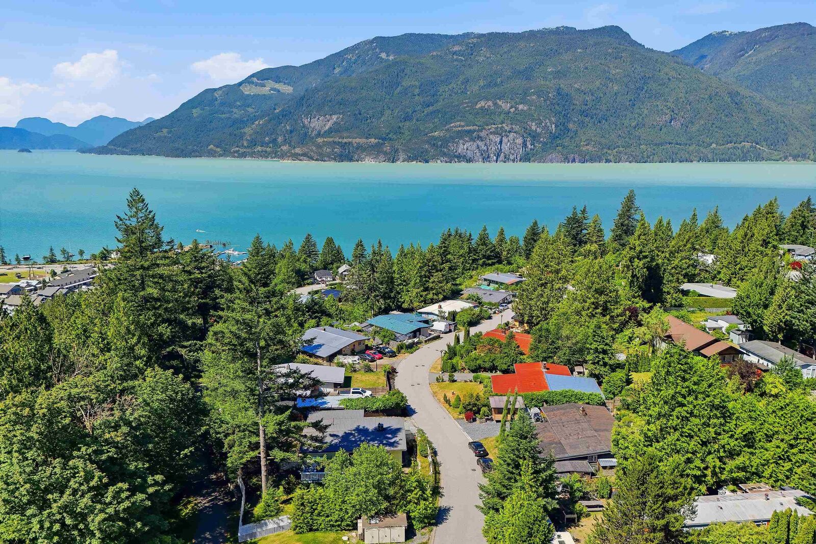 Property Photo: 868 Upper Crescent BC V8B 1J2