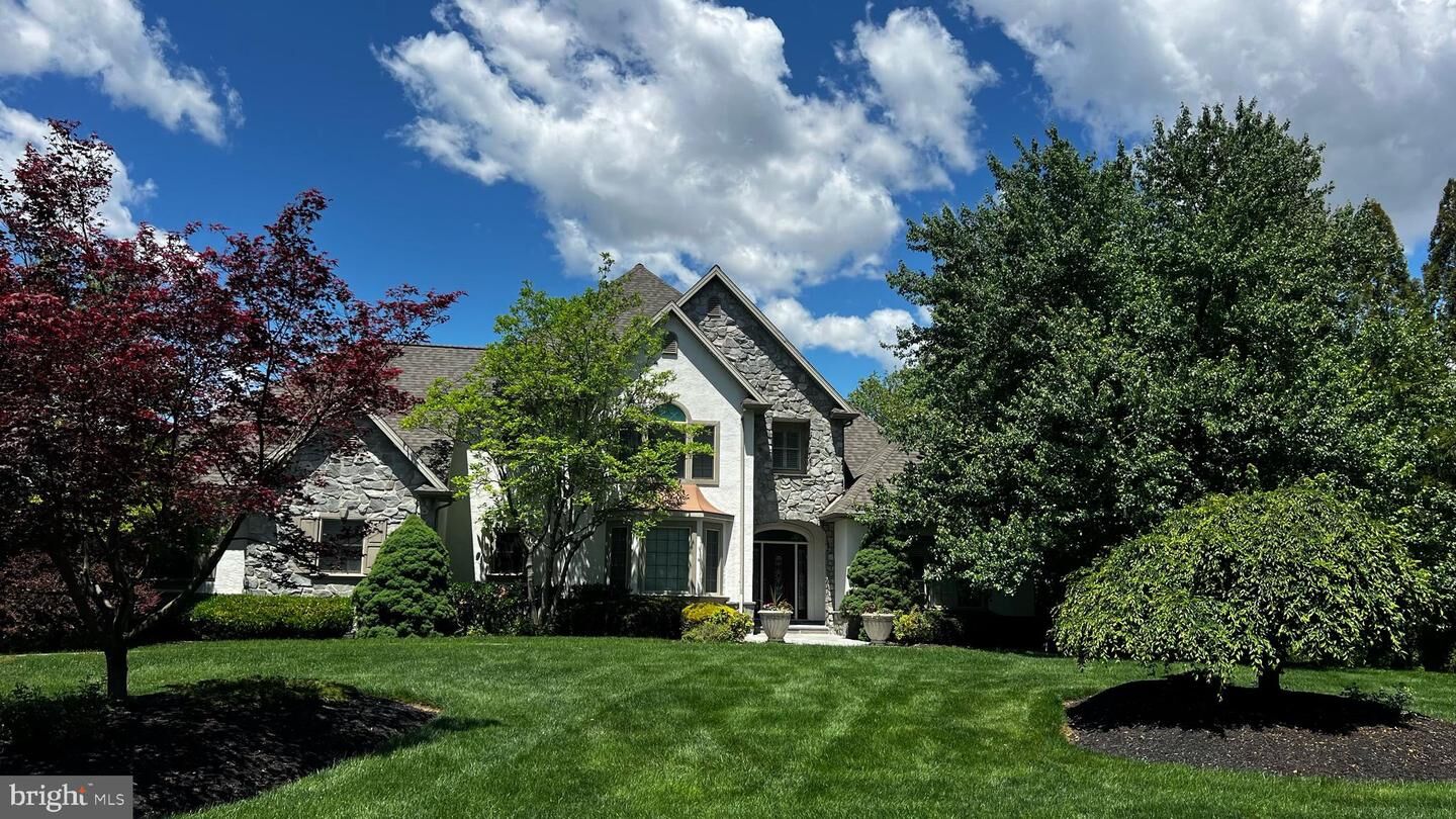 Property Photo:  367 Millpond Drive  PA 17543 