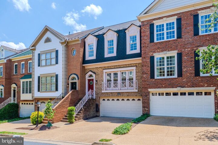 Property Photo:  10449 Breckinridge Lane  VA 22030 
