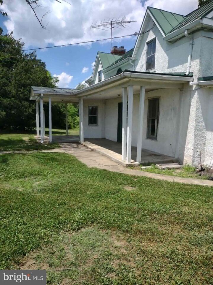 Property Photo: 3171 Front Royal Pike VA 22602