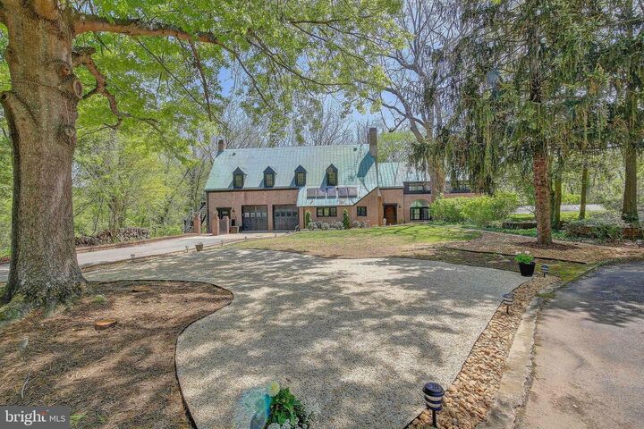 Property Photo:  1040 White Sands Drive  MD 20657 