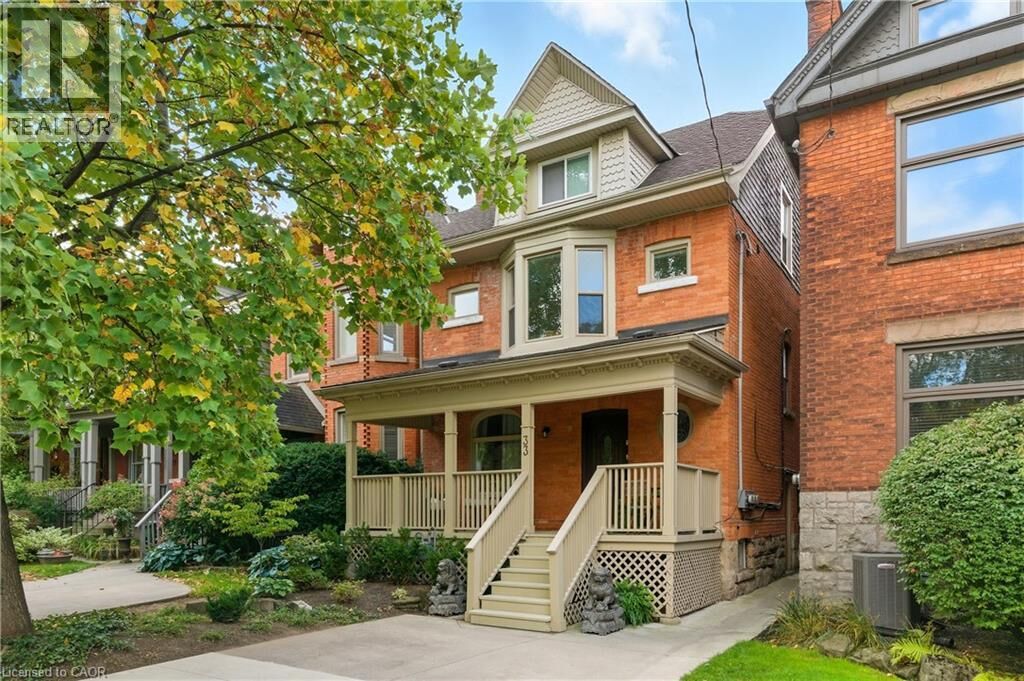 Property Photo:  33 Homewood Avenue 3  ON L8P 2M1 