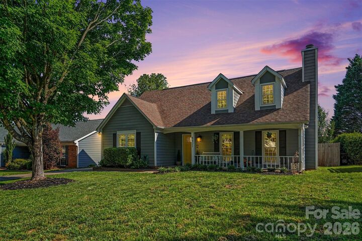 Property Photo: 8521 Milton Morris Drive NC 28227