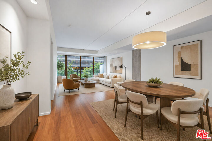 Property Photo: 1155 S Grand Ave CA 90015