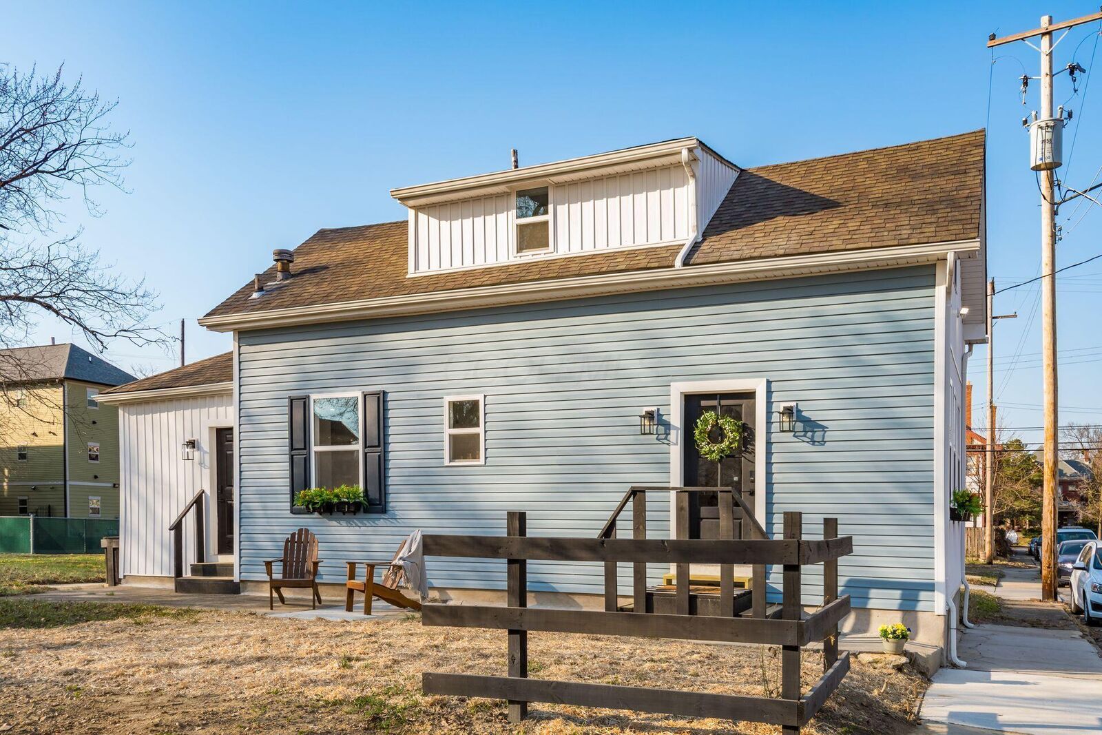 Property Photo:  263 S 20th Street  OH 43205 