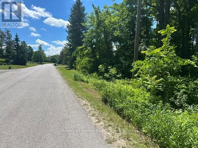 Property Photo: 1467 Ford Drive ON L0A 1C0
