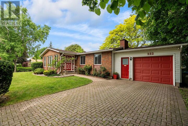 Property Photo: 232 Picton Street West ON N7A 2C8