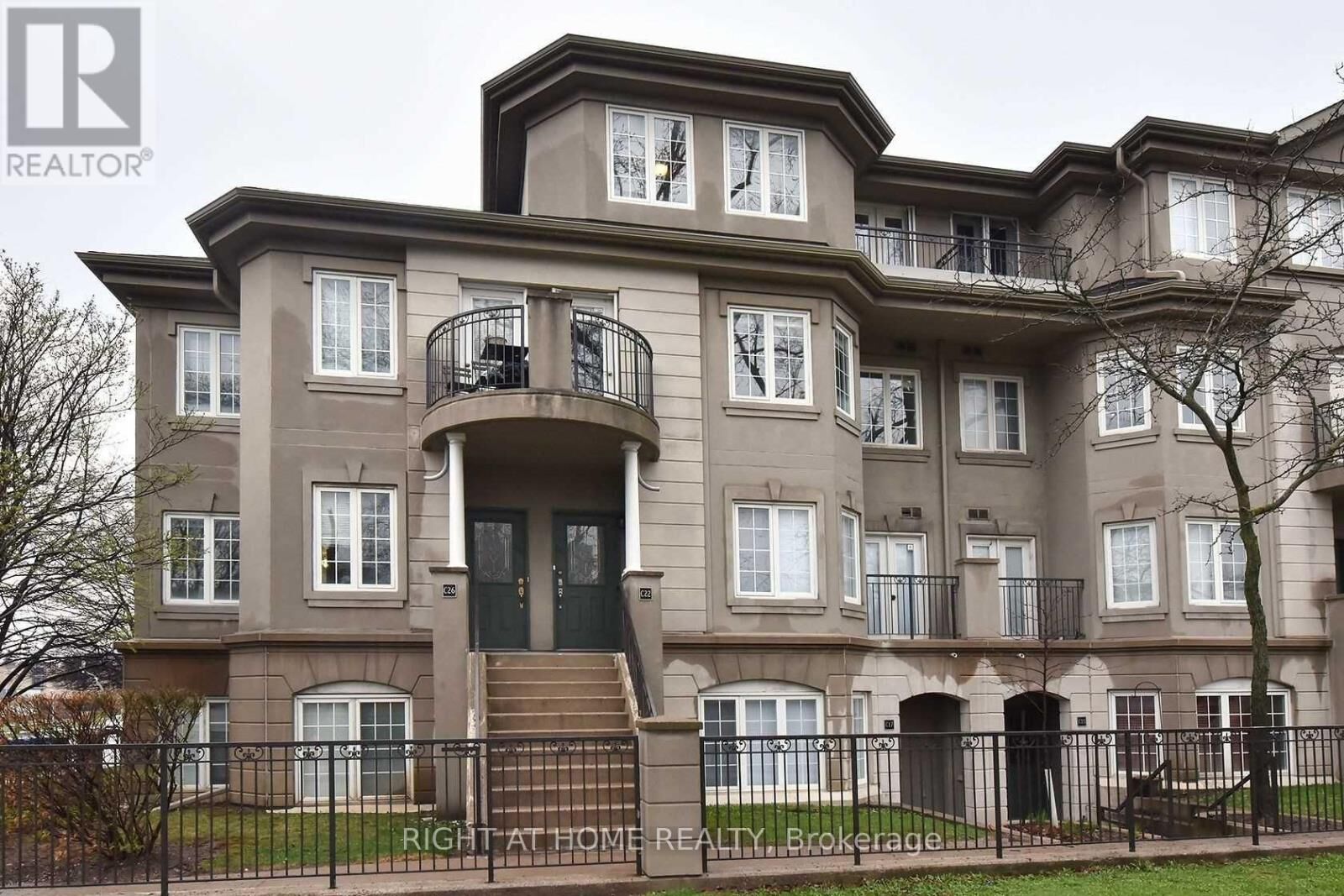 Property Photo: 108 Finch Avenue West C22 ON M2N 6W6