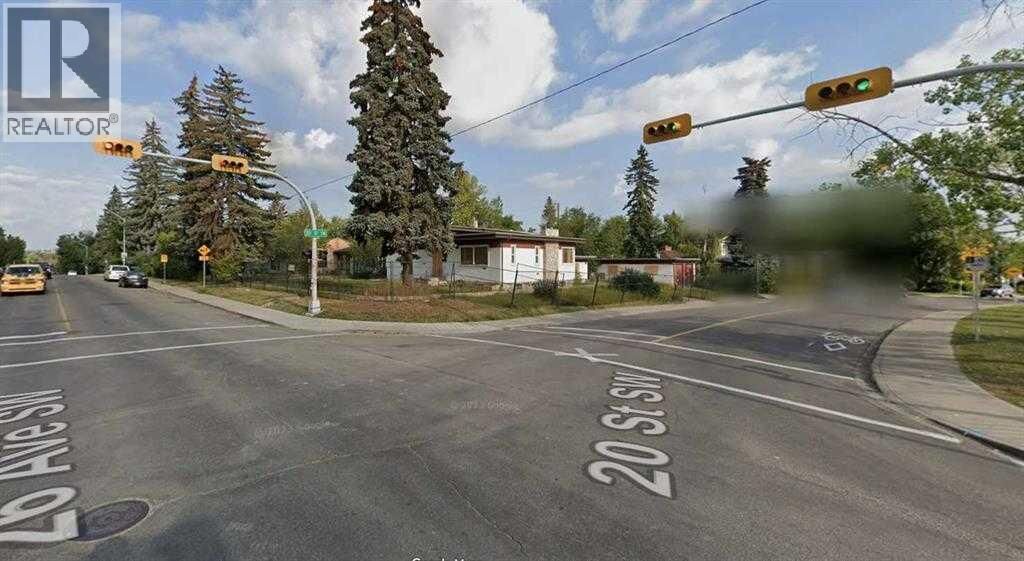 Property Photo: 2104 26 Avenue Southwest AB T2T 1E6