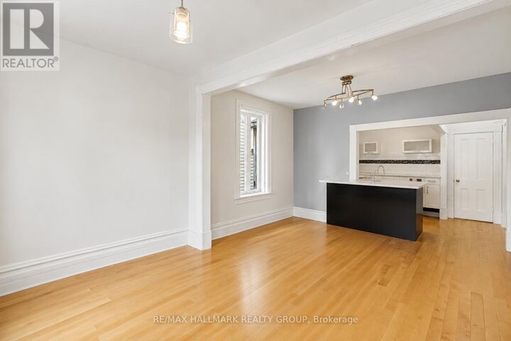 Property Photo:  164 Bruyere Street  ON K1N 5E1 