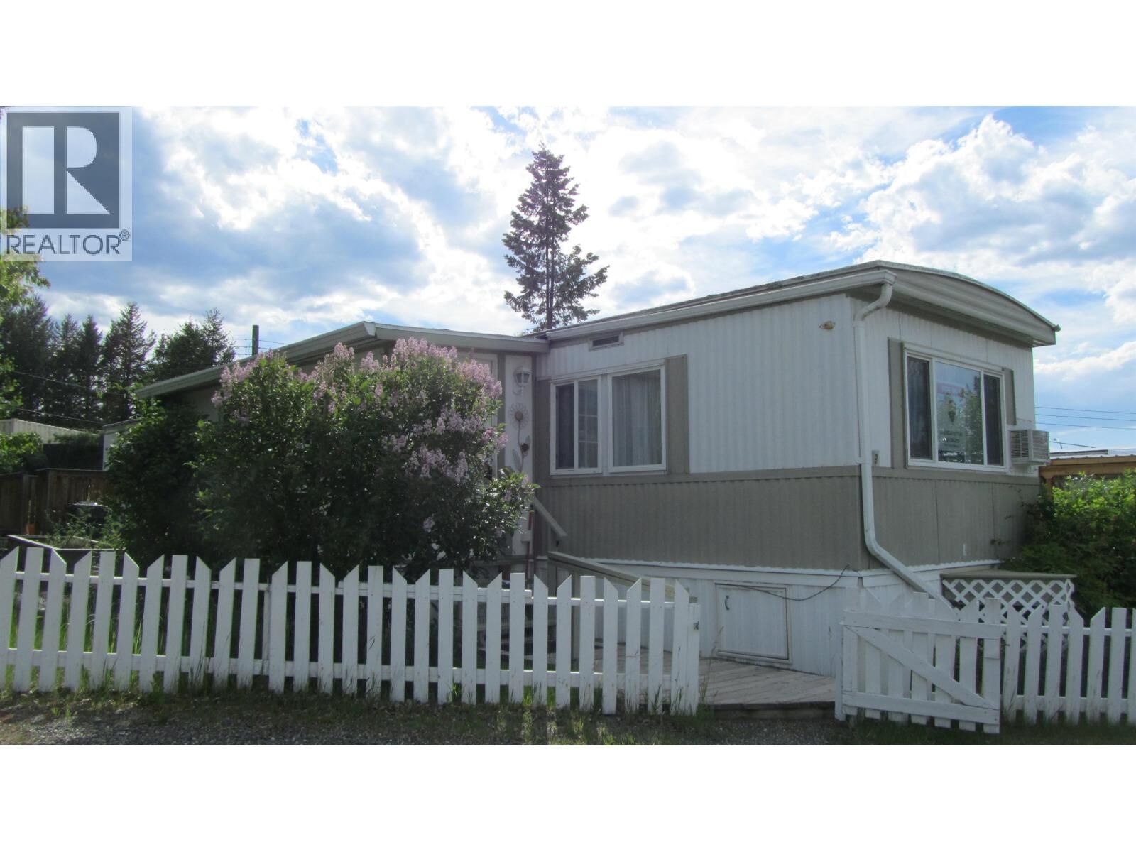 Property Photo: 375 Horse Lake Road 9 BC V0K 2E0