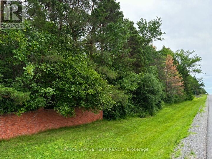 Property Photo:  Lot 13 Silver Fox Crescent  ON K0C 2K0 